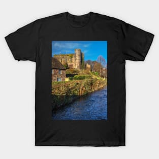 Brecon Castle Above The River Honddu T-Shirt